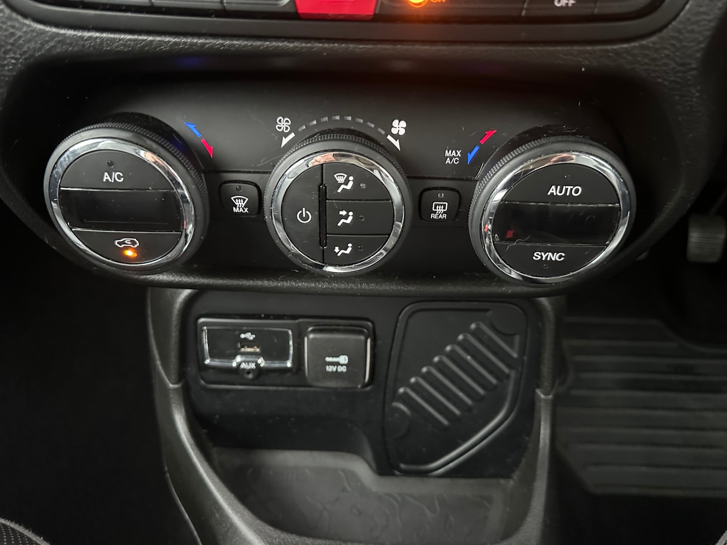 Used Jeep Renegade 2018 for sale - 77707939: Photo 20