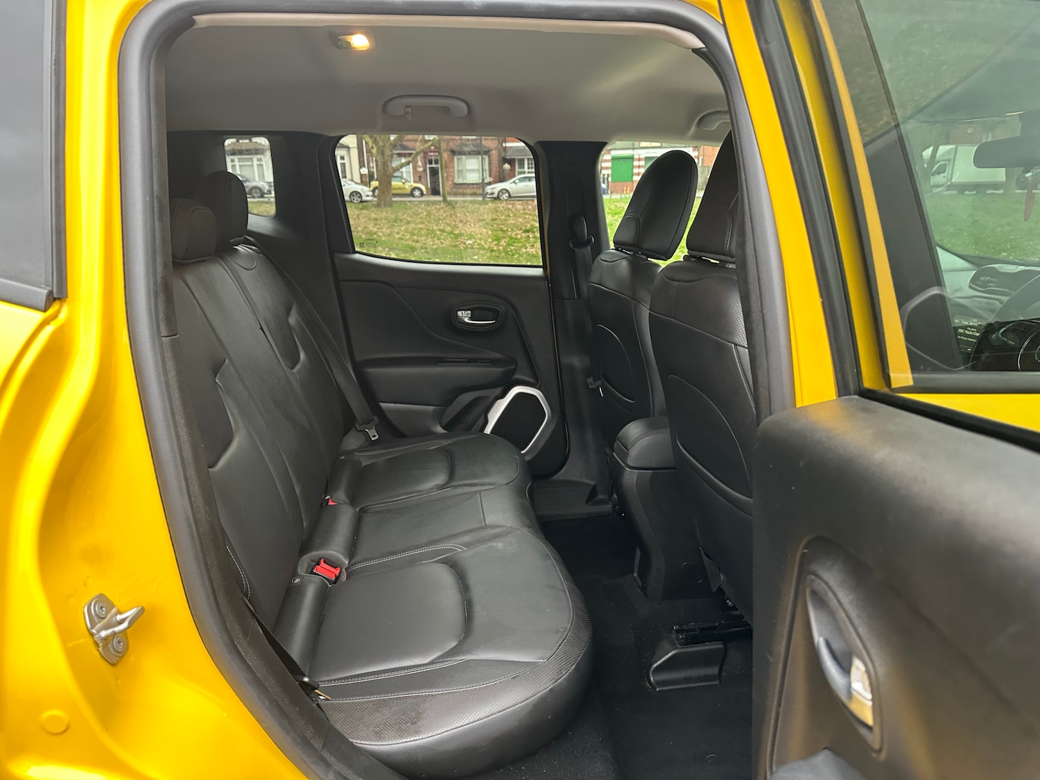 Used Jeep Renegade 2018 for sale - 77707939: Photo 24