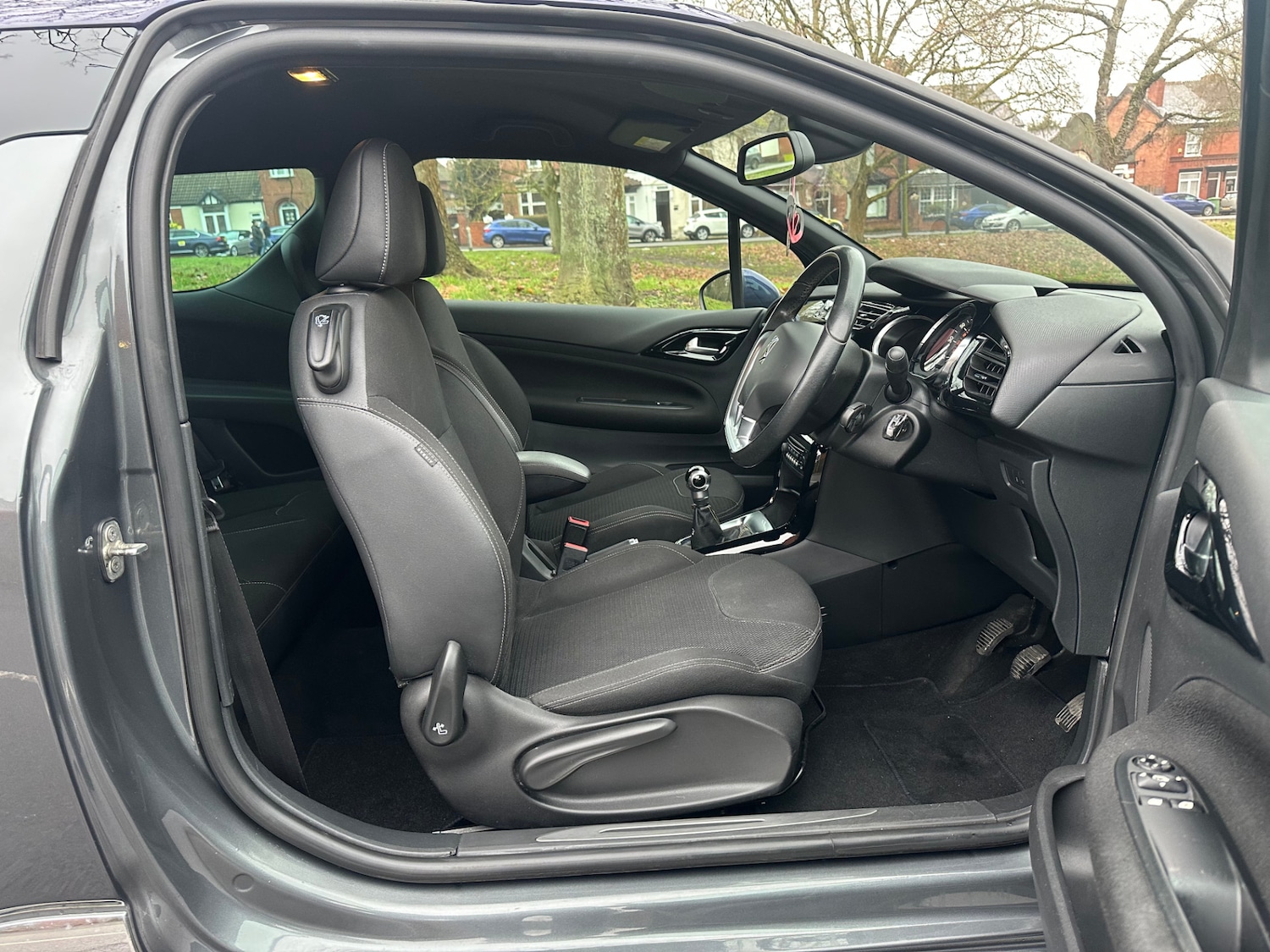 Used Citroen DS3 2014 for sale - 77251010: Photo 10