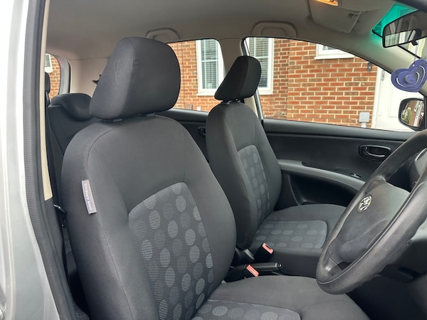 Used Hyundai i10 2009 for sale - 76309762: Photo 14