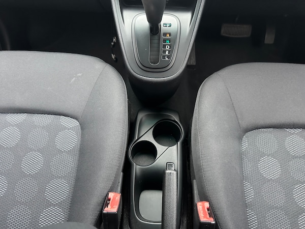 Used Hyundai i10 2009 for sale - 76309762: Photo 19