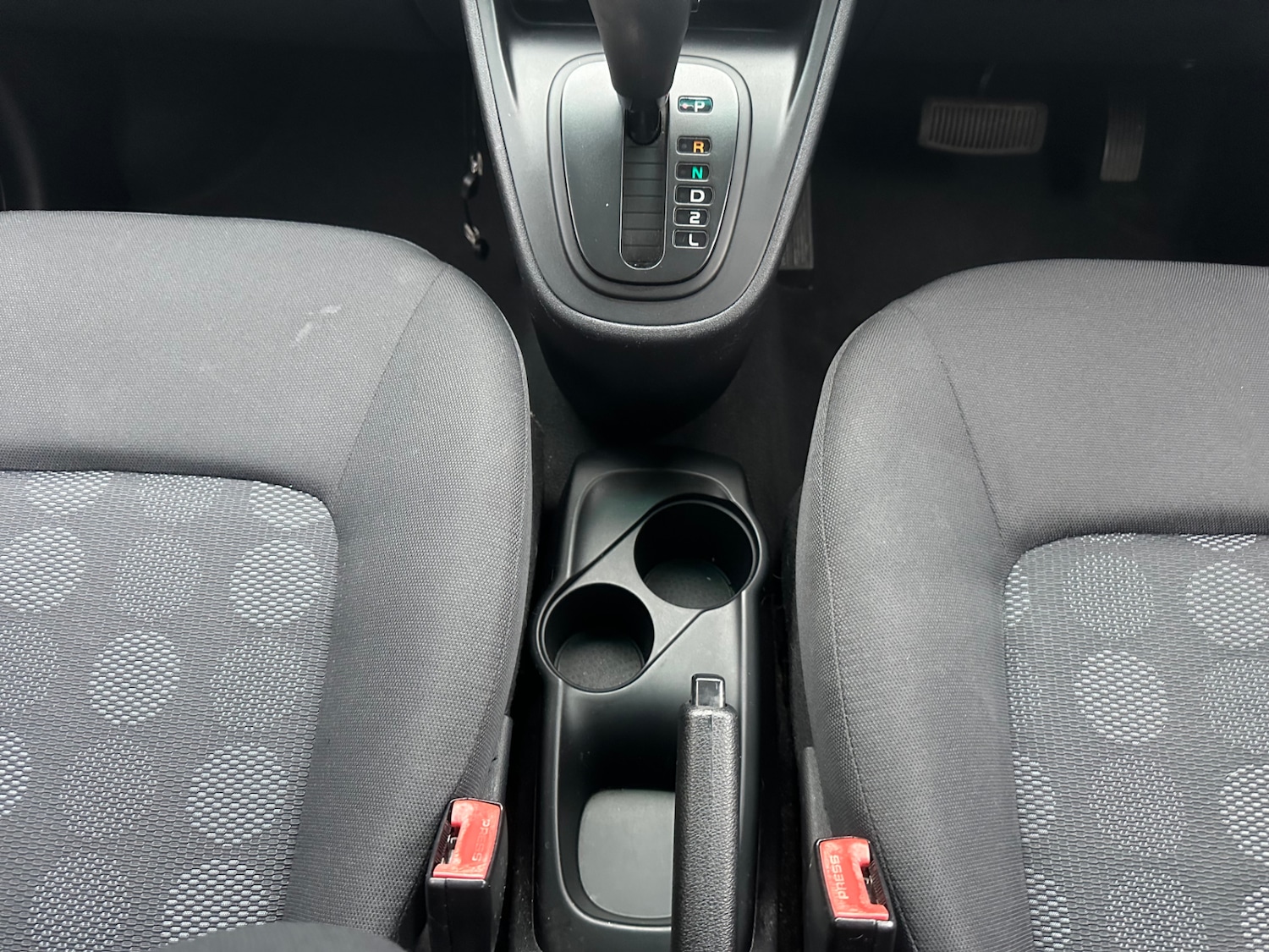 Used Hyundai i10 2009 for sale - 76309762: Photo 21