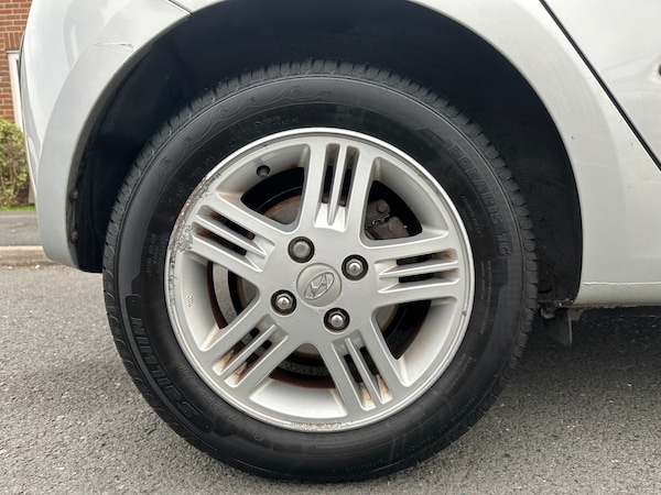 Used Hyundai i10 2009 for sale - 76309762: Photo 35