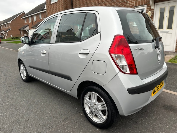 Used Hyundai i10 2009 for sale - 76309762: Photo 6