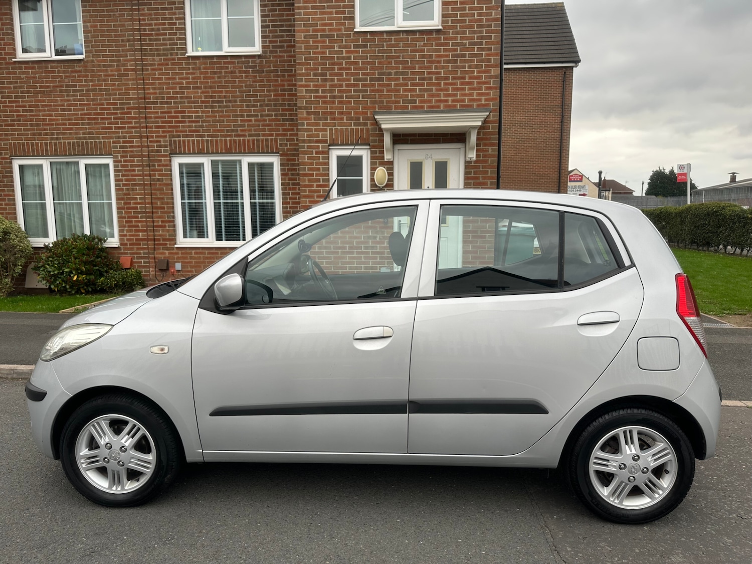 Used Hyundai i10 2009 for sale - 76309762: Photo 7