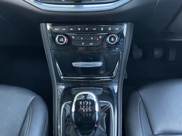 Used Vauxhall Astra 2017 for sale - 76211585: Photo 18