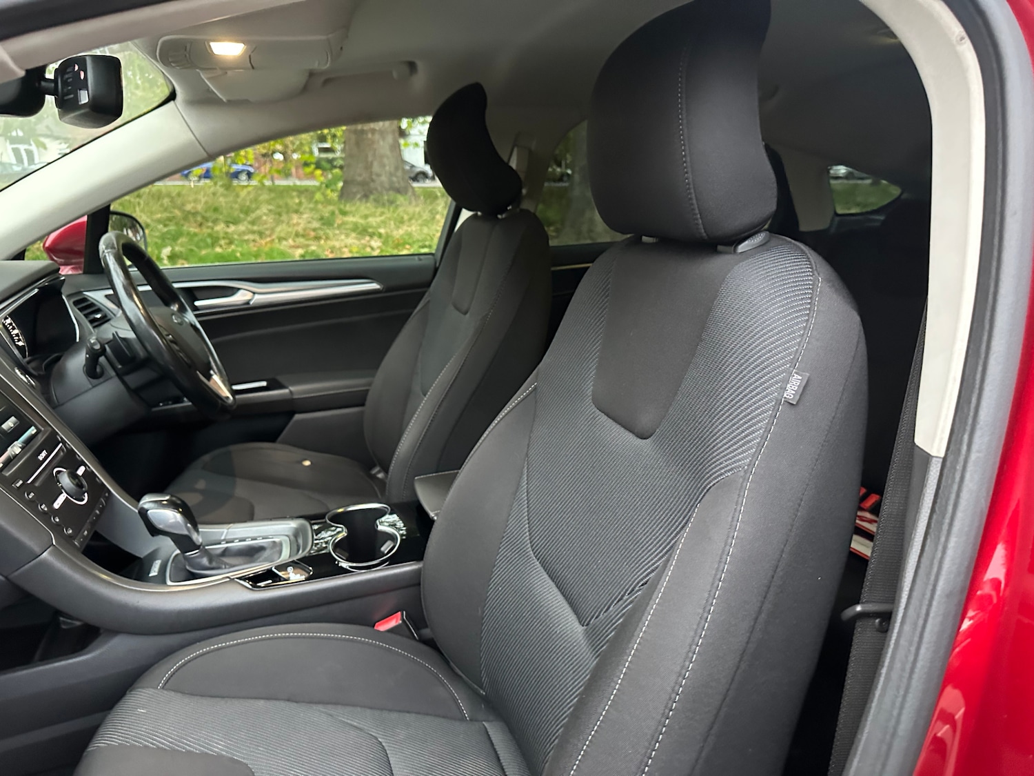 Used Ford Mondeo 2016 for sale - 76243597: Photo 13