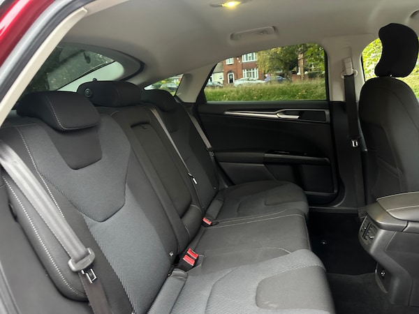 Used Ford Mondeo 2016 for sale - 76243597: Photo 28