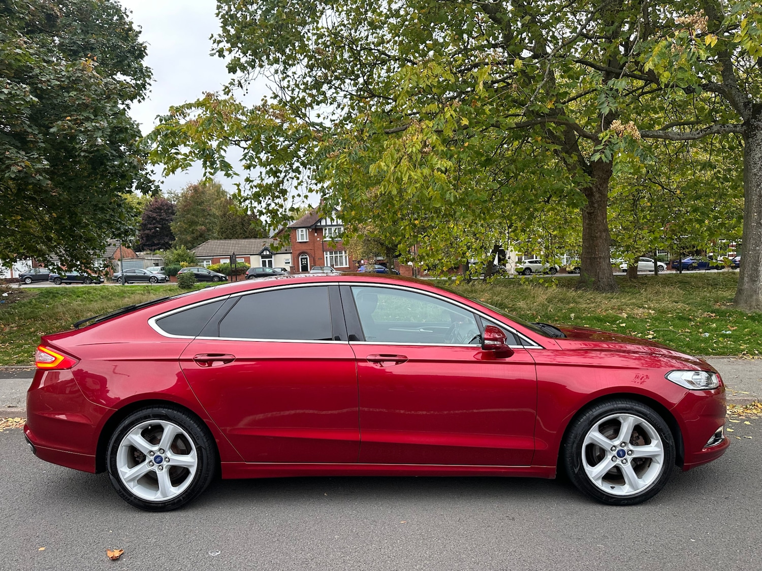 Used Ford Mondeo 2016 for sale - 76243597: Photo 3