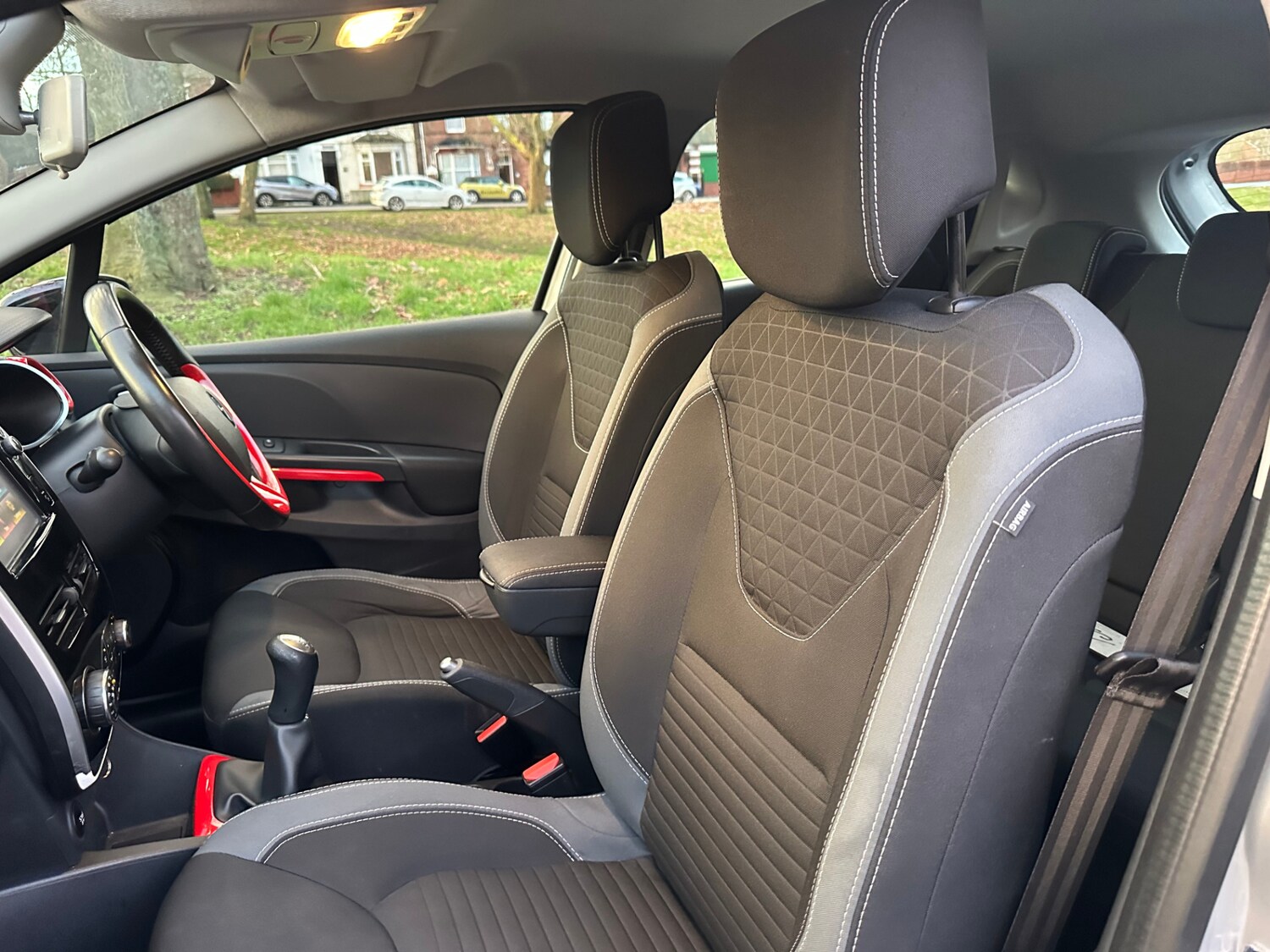 Used Renault Clio 2016 for sale - 77555816: Photo 13