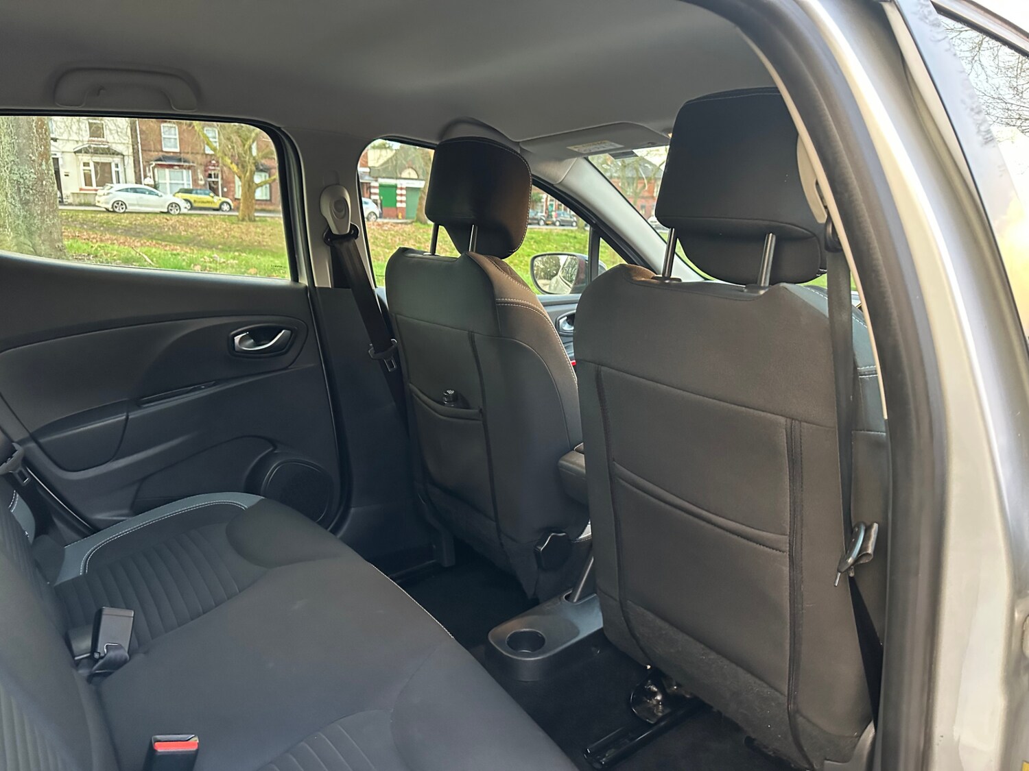 Used Renault Clio 2016 for sale - 77555816: Photo 25