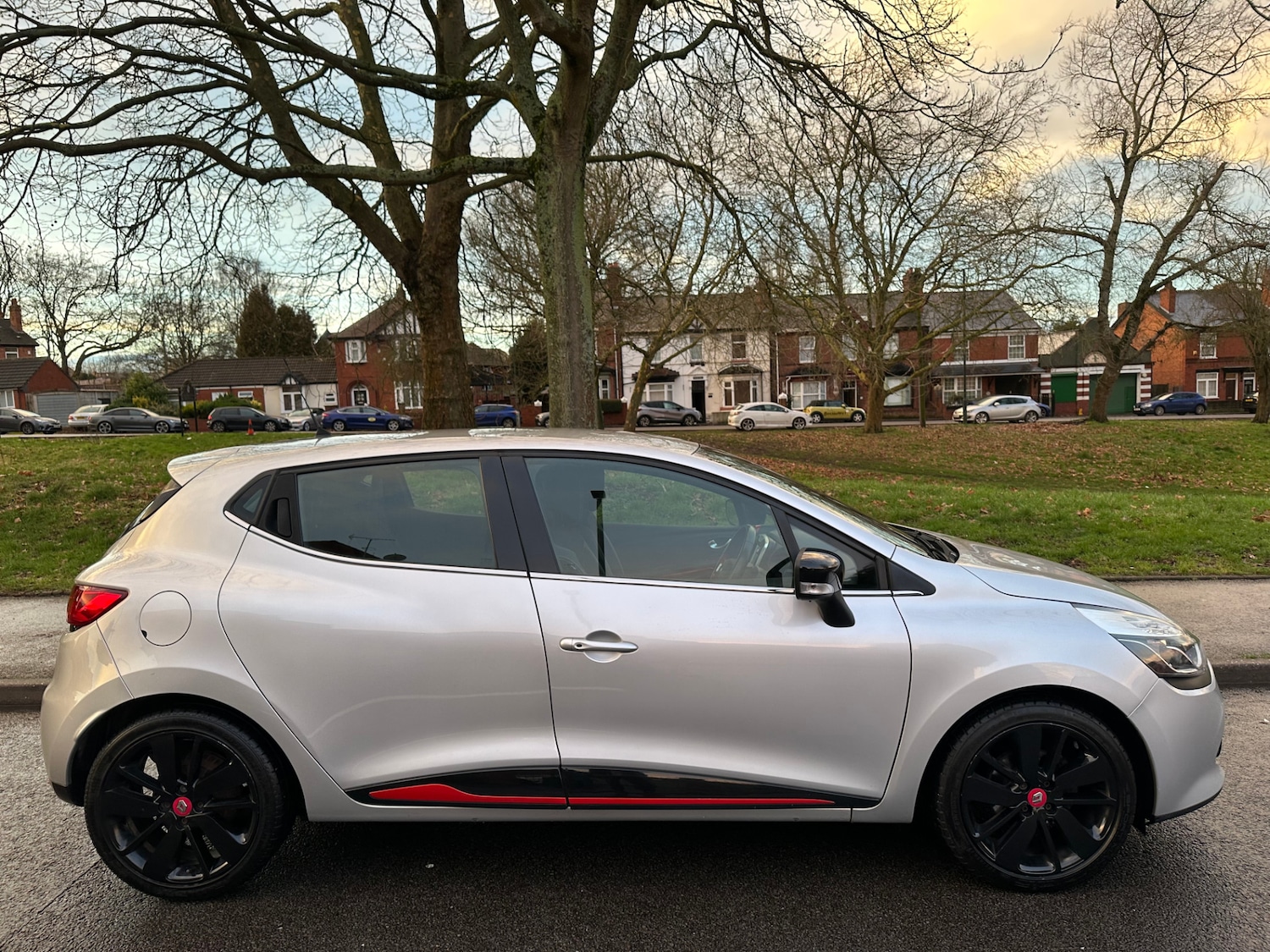 Used Renault Clio 2016 for sale - 77555816: Photo 3