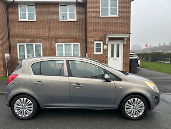 Used Vauxhall Corsa 2011 for sale - 77241156: Photo