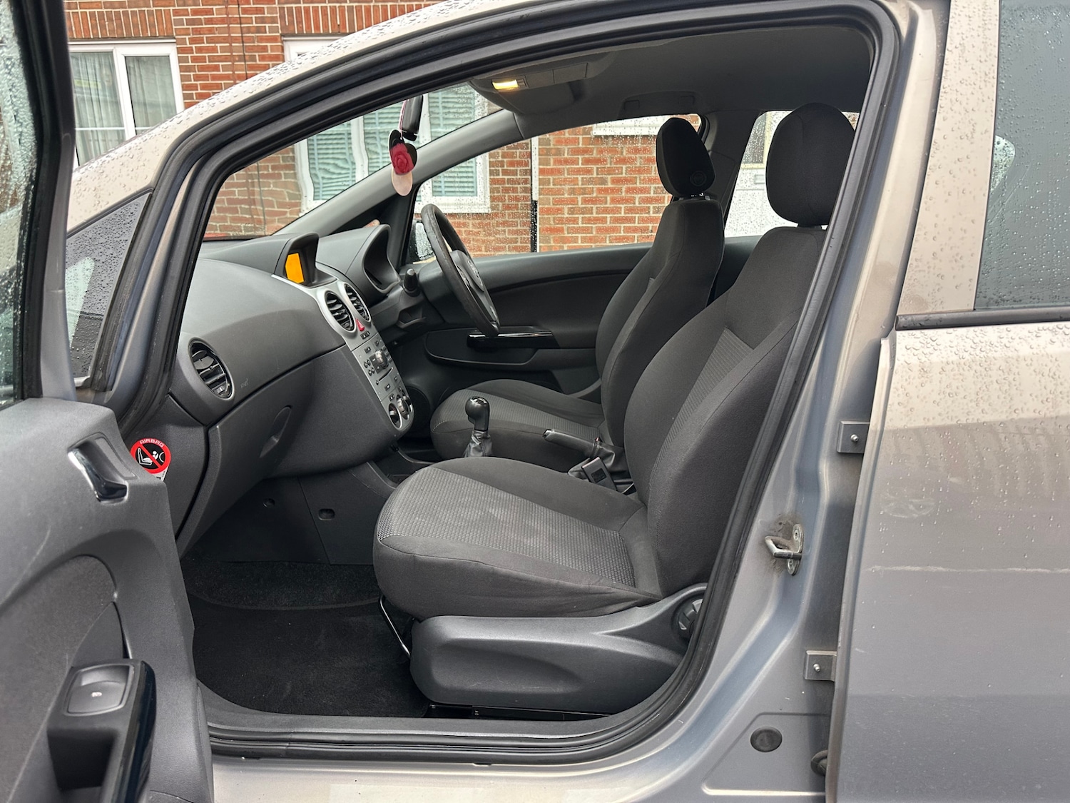 Used Vauxhall Corsa 2011 for sale - 77241156: Photo 7