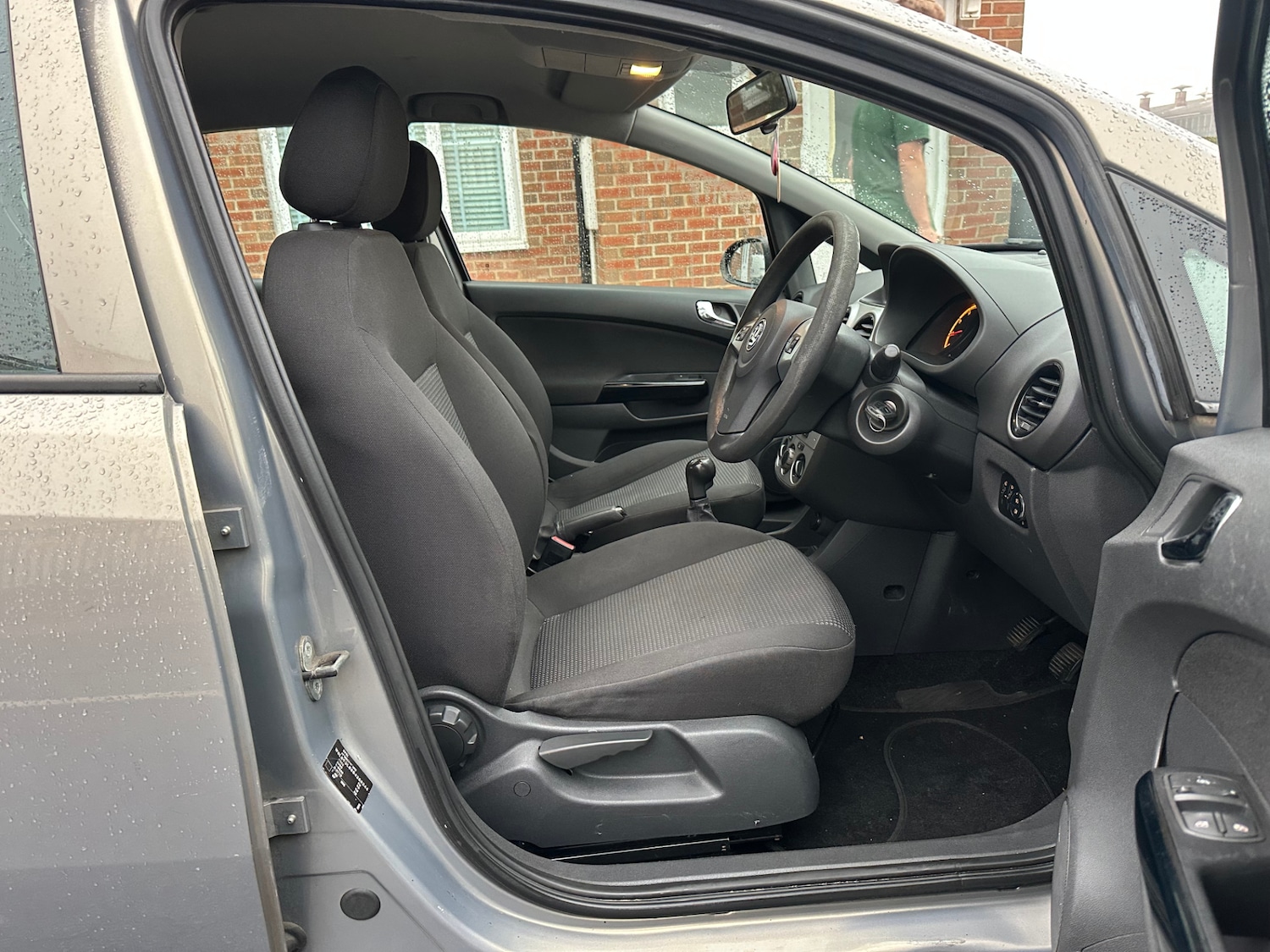 Used Vauxhall Corsa 2011 for sale - 77241156: Photo 8