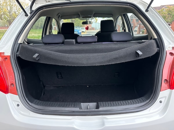 Used Mazda Mazda2 2012 for sale - 76257725: Photo 27