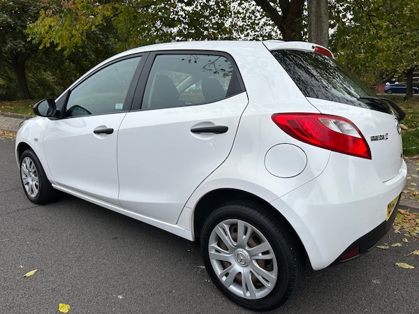 Used Mazda Mazda2 2012 for sale - 76257725: Photo 6