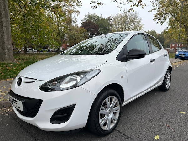 Used Mazda Mazda2 2012 for sale - 76257725: Photo 8