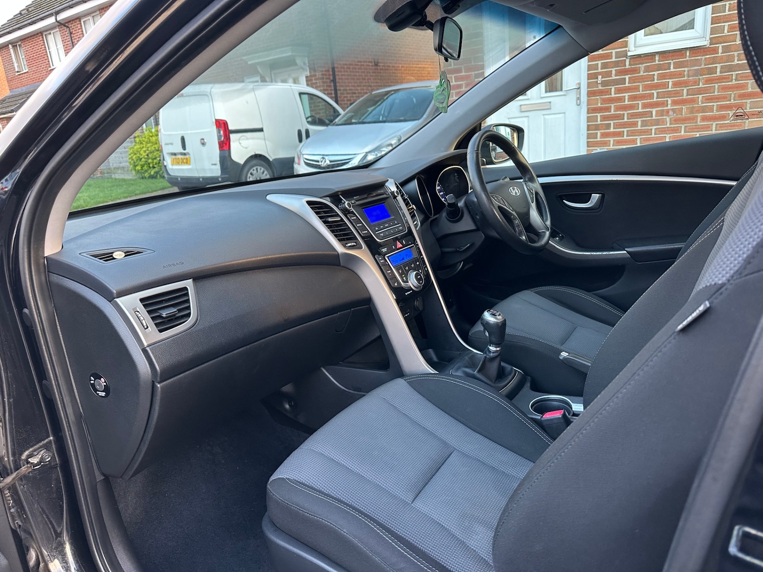 Used Hyundai i30 2012 for sale - 77164915: Photo 14