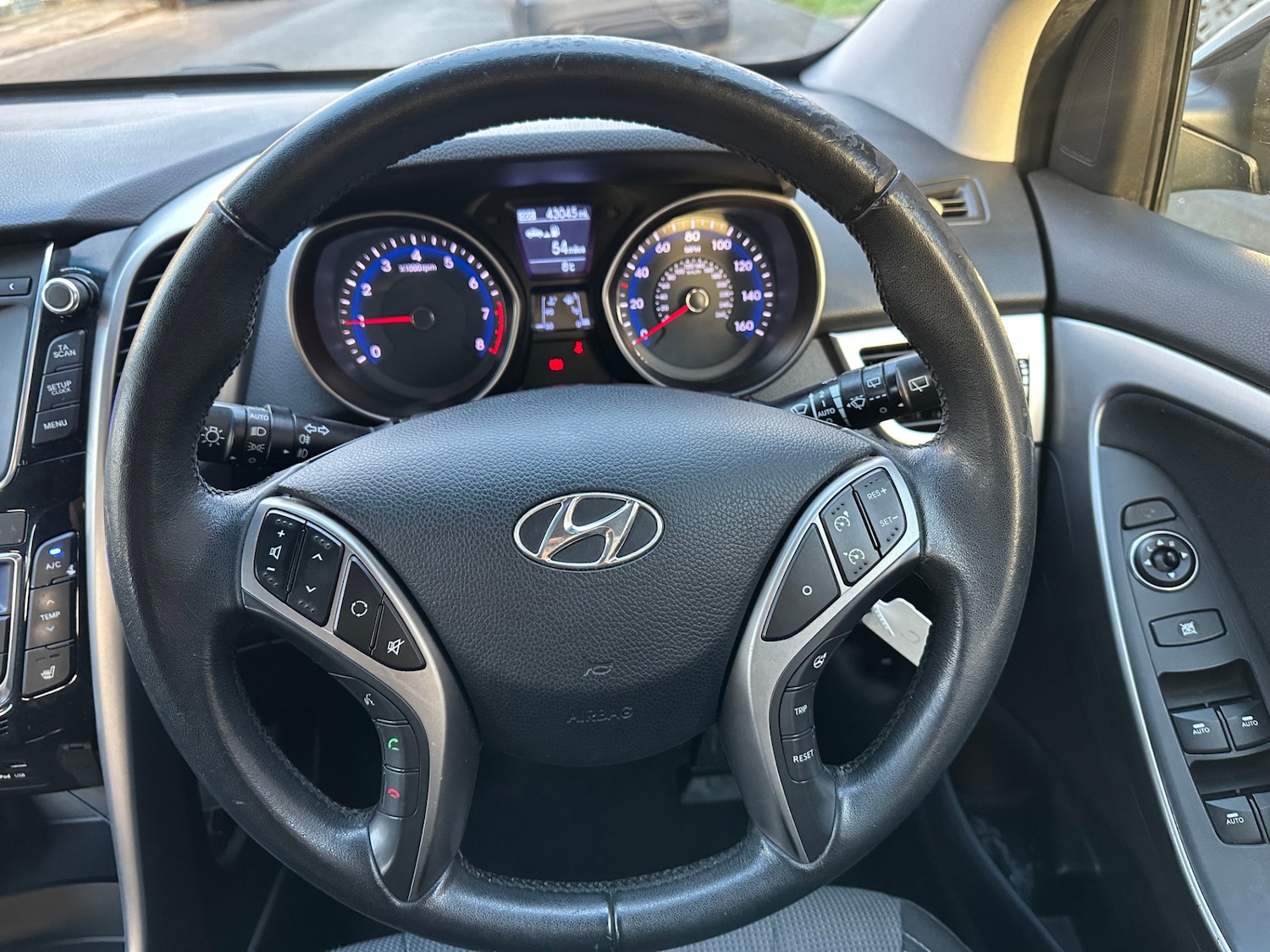 Used Hyundai i30 2012 for sale - 77164915: Photo 21