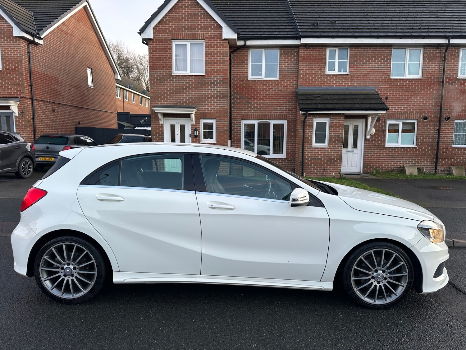 Used Mercedes-Benz A-Class 2015 for sale - 77934463: Photo 3
