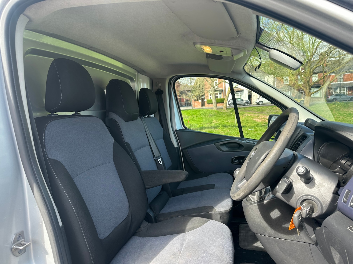 Used Vauxhall Vivaro 2015 for sale - 78099801: Photo 16