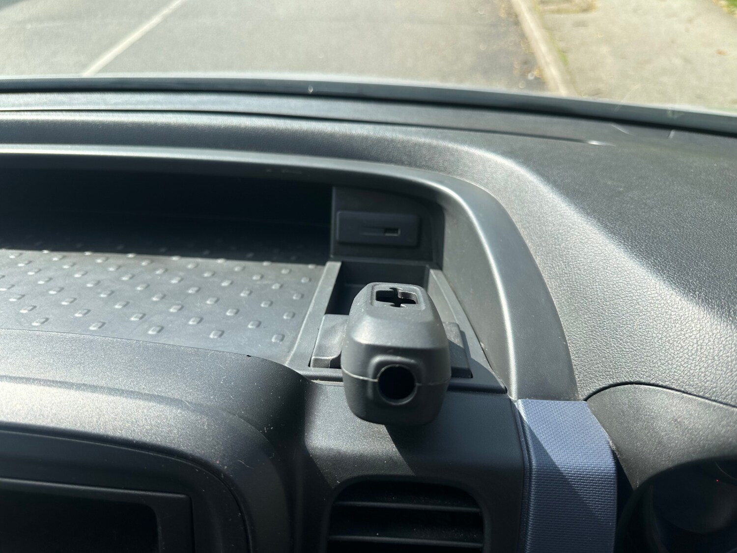 Used Vauxhall Vivaro 2015 for sale - 78099801: Photo 21