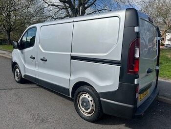 Used Vauxhall Vivaro 2015 for sale - 78099801: Photo