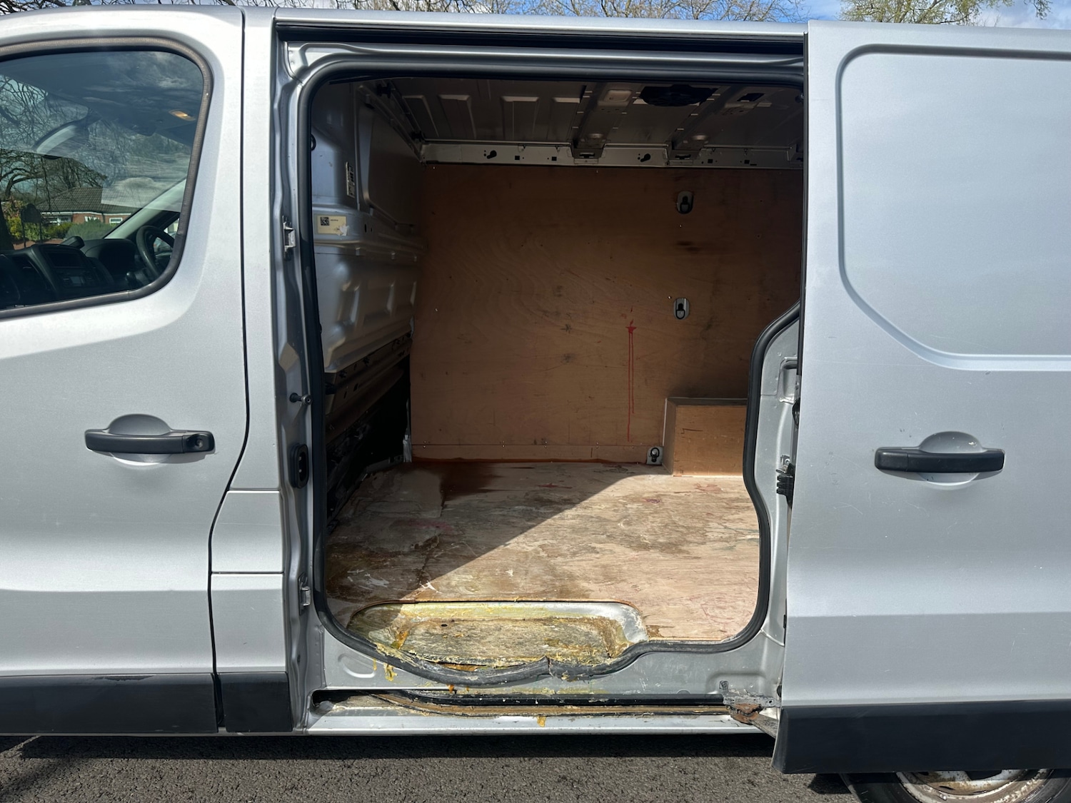 Used Vauxhall Vivaro 2015 for sale - 78099801: Photo 6