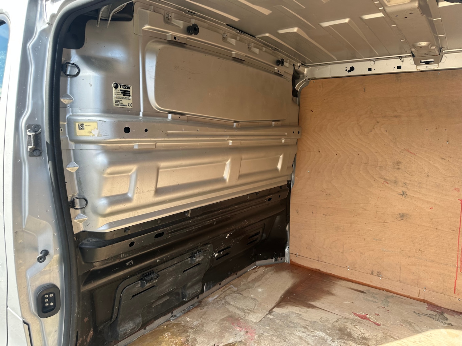 Used Vauxhall Vivaro 2015 for sale - 78099801: Photo 7