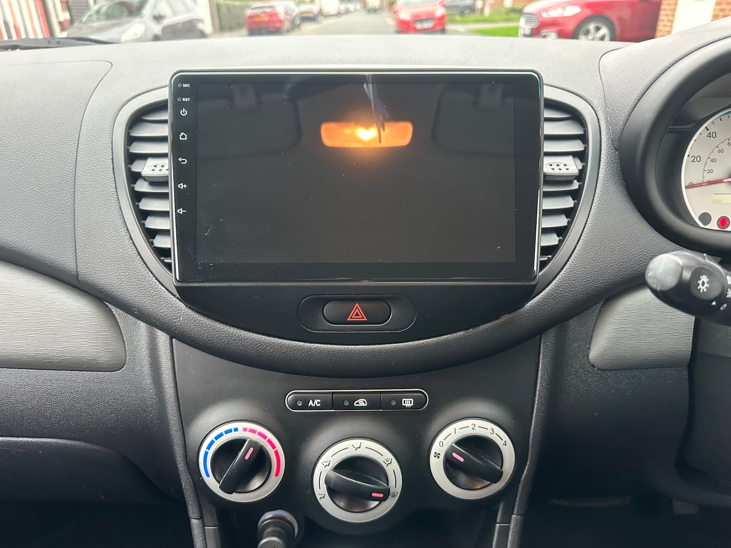 Used Hyundai i10 2009 for sale - 76949733: Photo 17