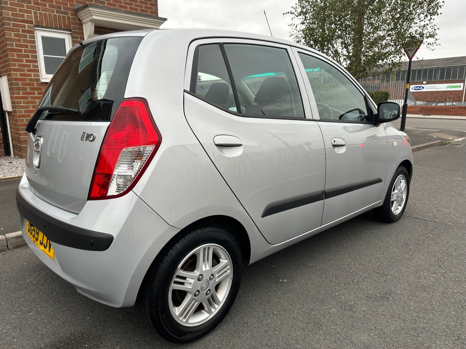 Used Hyundai i10 2009 for sale - 76949733: Photo 5