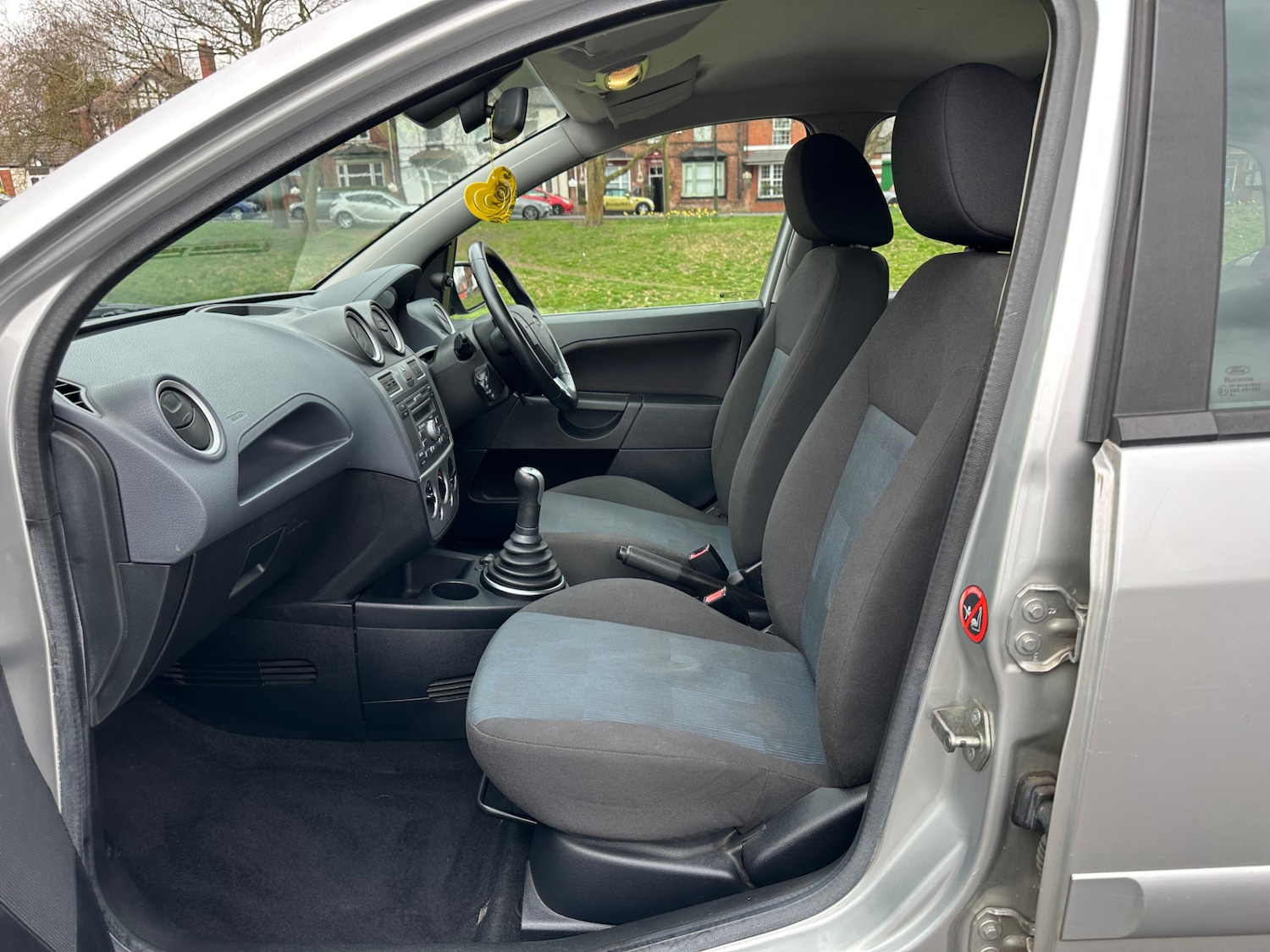 Used Ford Fiesta 2007 for sale - 76396843: Photo 9