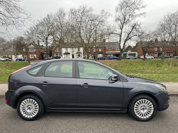 Used Ford Focus 2010 for sale - 78346453: Photo