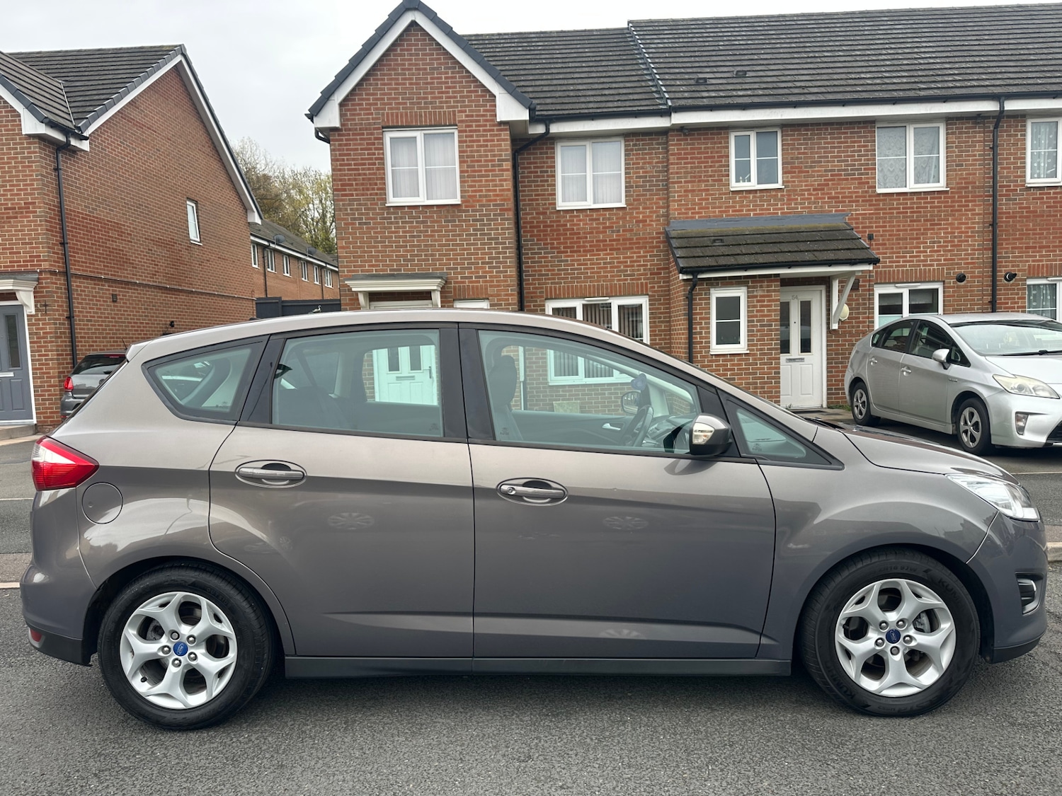 Used Ford C-Max 2014 for sale - 77088347: Photo 3