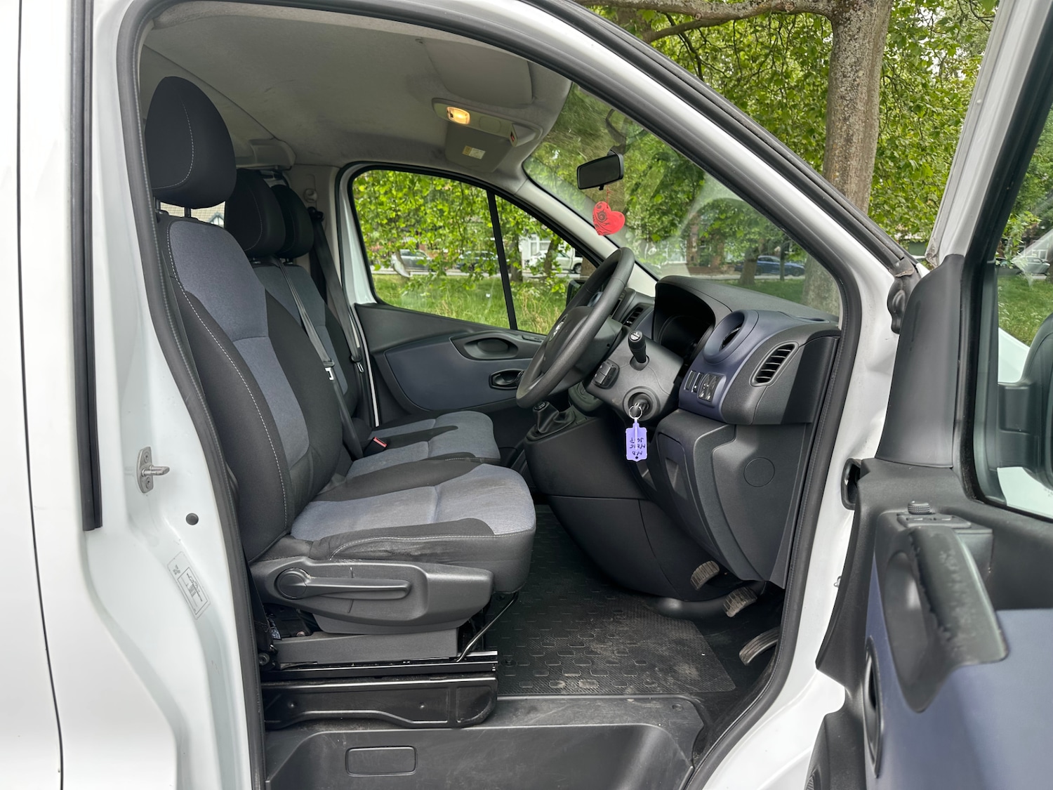 Used Vauxhall Vivaro 2016 for sale - 76460694: Photo 12