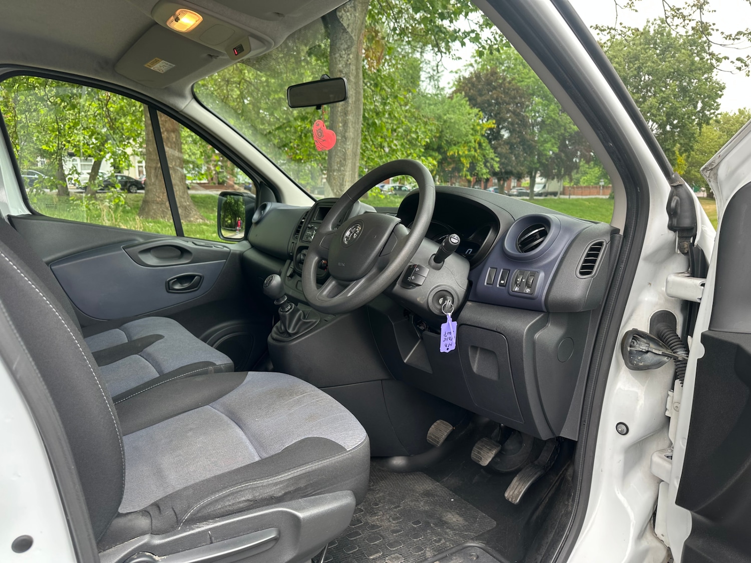 Used Vauxhall Vivaro 2016 for sale - 76460694: Photo 14