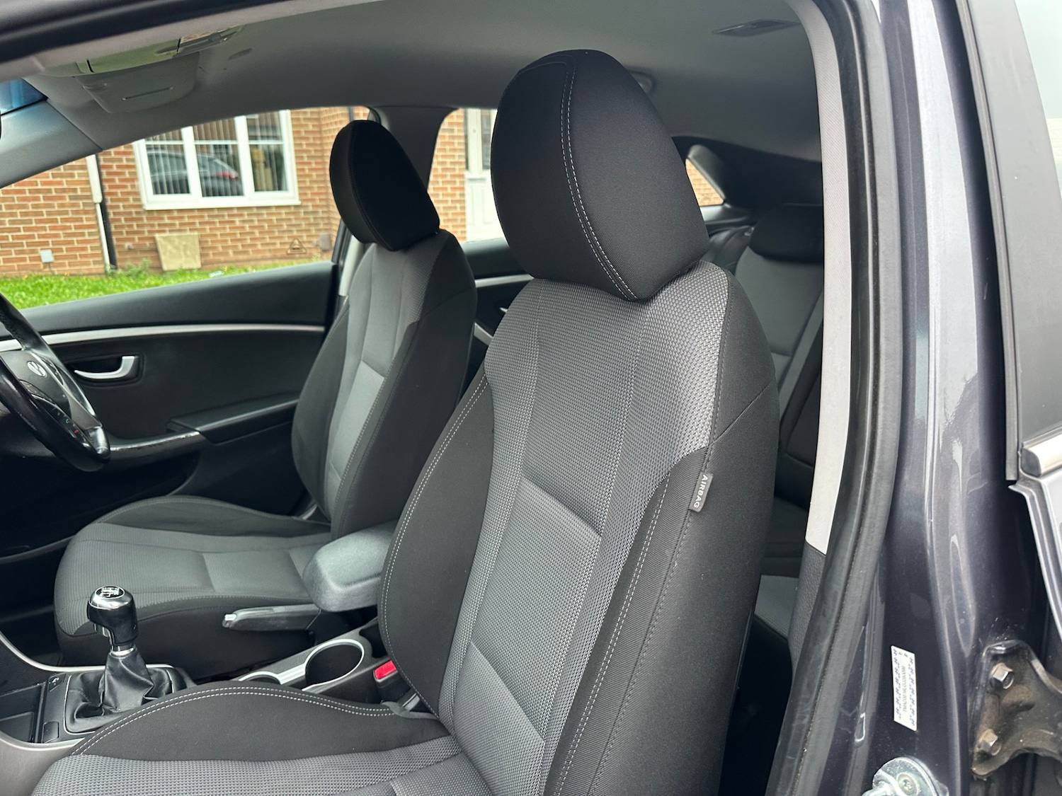 Used Hyundai i30 2015 for sale - 76292832: Photo 11