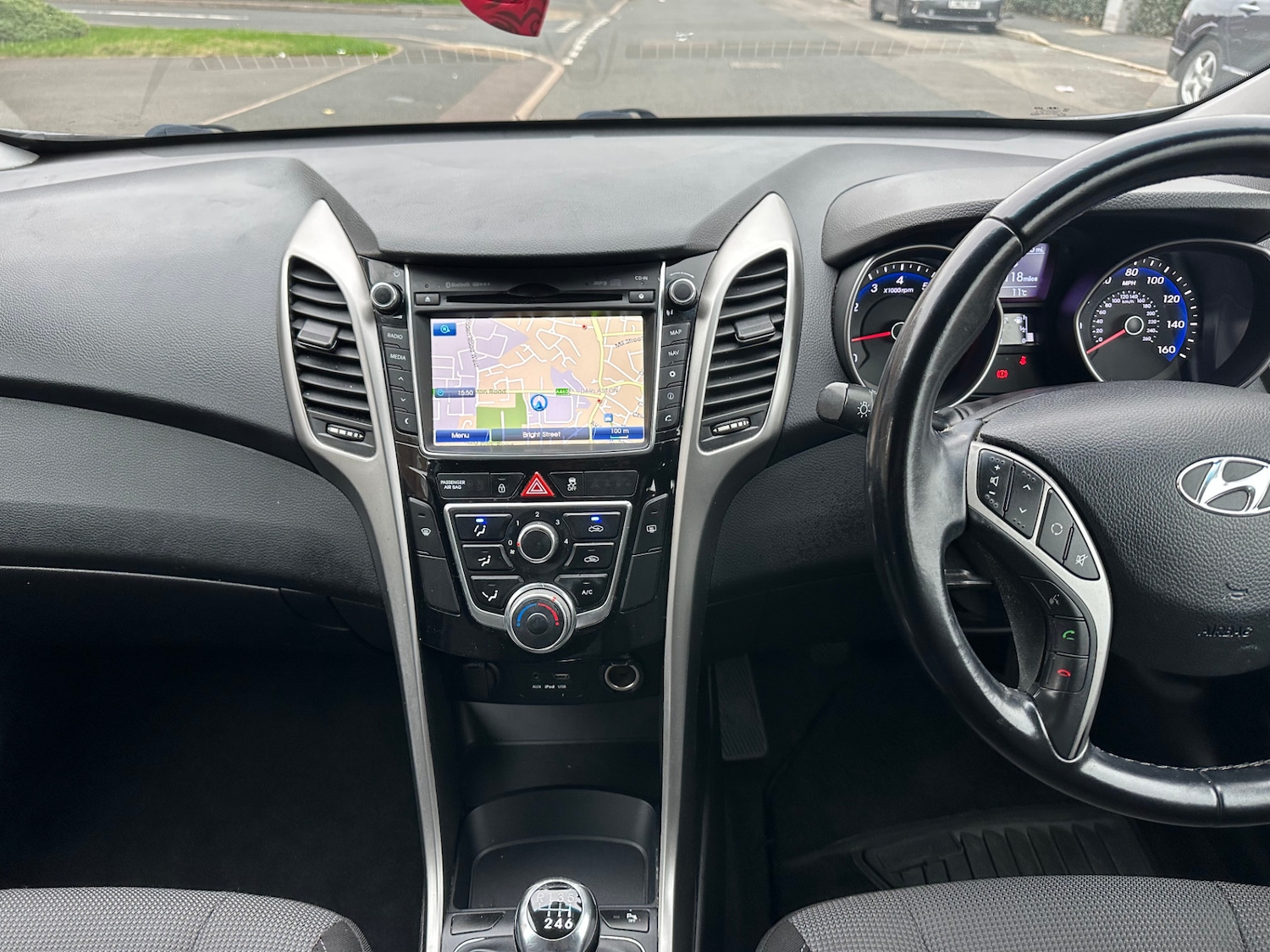 Used Hyundai i30 2015 for sale - 76292832: Photo 16
