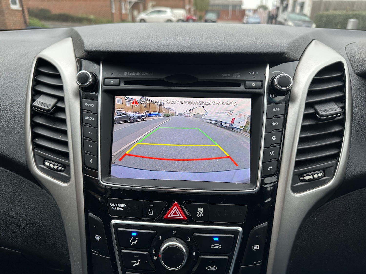 Used Hyundai i30 2015 for sale - 76292832: Photo 18