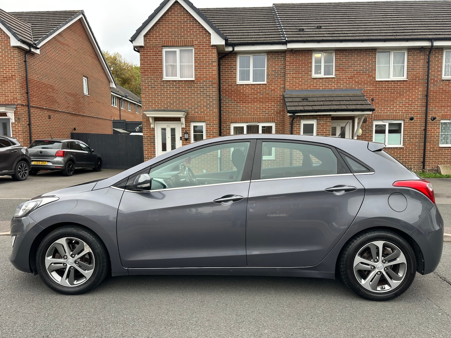 Used Hyundai i30 2015 for sale - 76292832: Photo 7