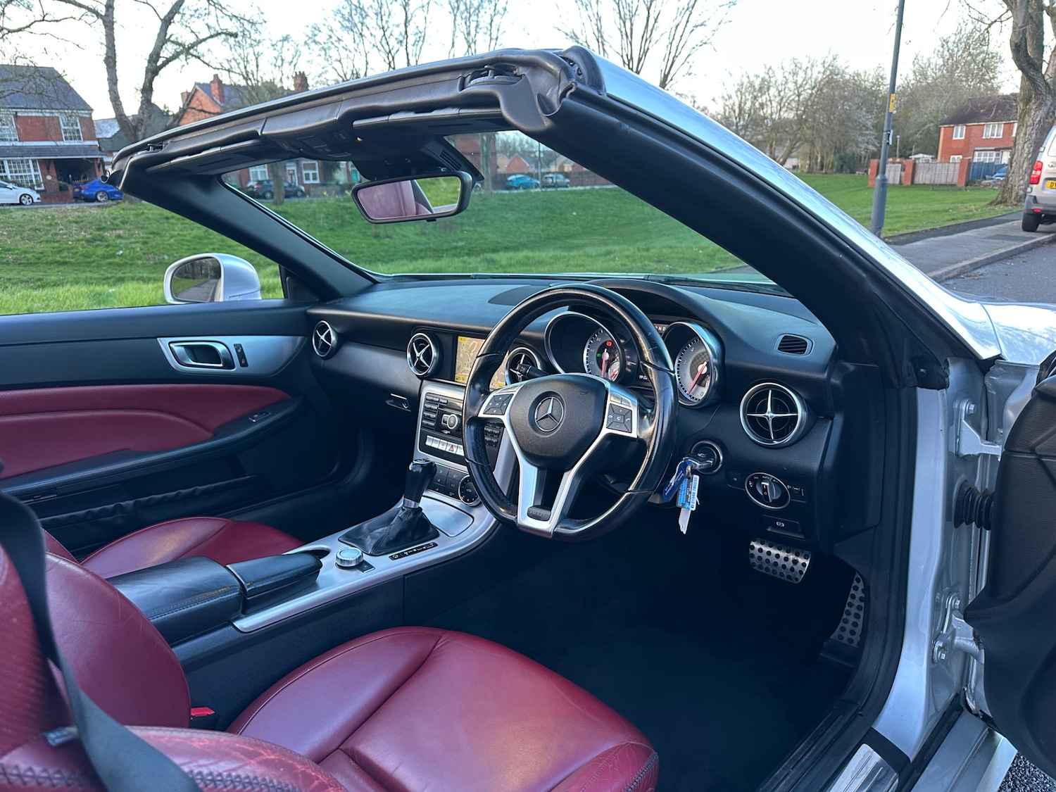 Used Mercedes-Benz SLK 2011 for sale - 78078280: Photo 16