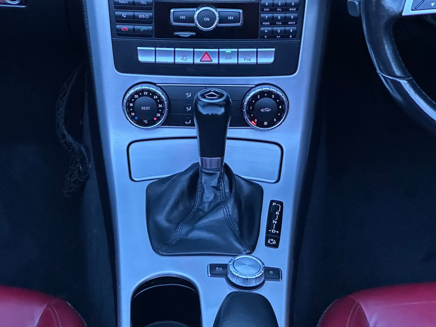 Used Mercedes-Benz SLK 2011 for sale - 78078280: Photo 27