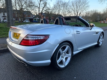 Used Mercedes-Benz SLK 2011 for sale - 78078280: Photo