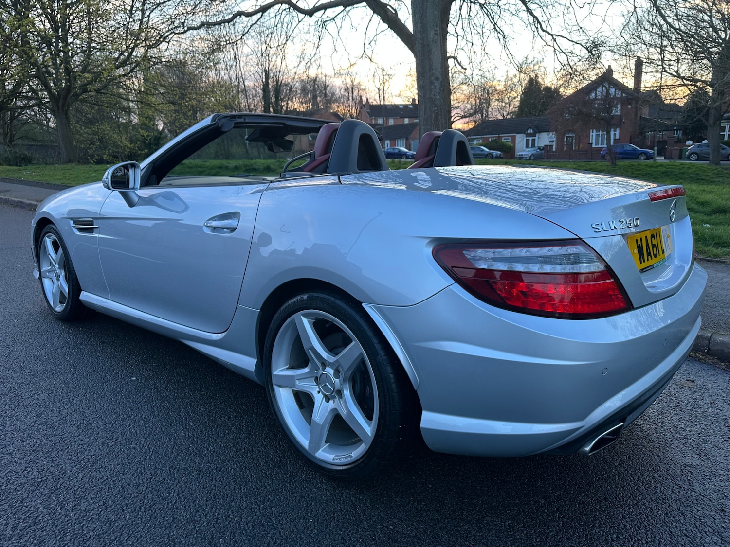 Used Mercedes-Benz SLK 2011 for sale - 78078280: Photo 4