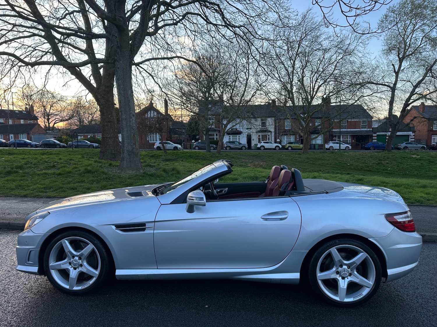 Used Mercedes-Benz SLK 2011 for sale - 78078280: Photo 5