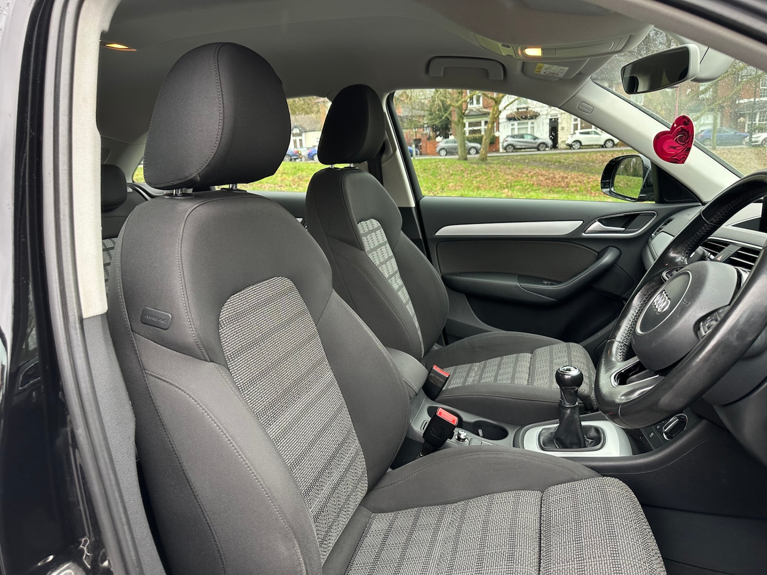 Used Audi Q3 2016 for sale - 77418575: Photo 12