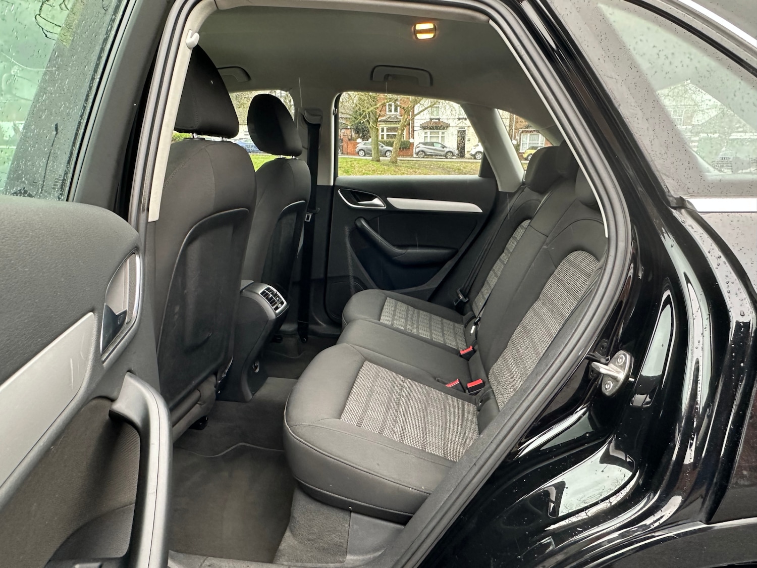 Used Audi Q3 2016 for sale - 77418575: Photo 19