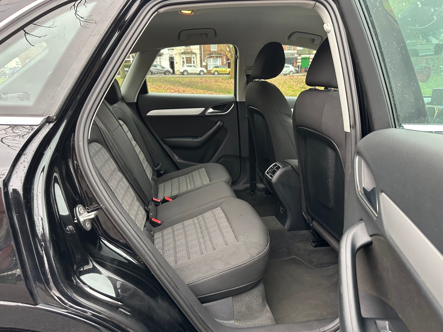 Used Audi Q3 2016 for sale - 77418575: Photo 20