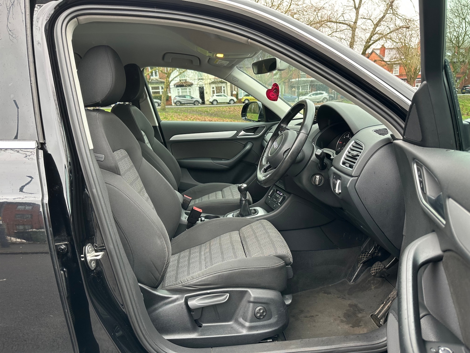 Used Audi Q3 2016 for sale - 77418575: Photo 8